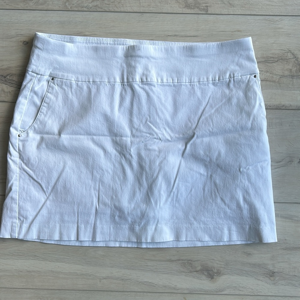 Coral Bay L NWT 3pk skorts - Picture 5 of 8